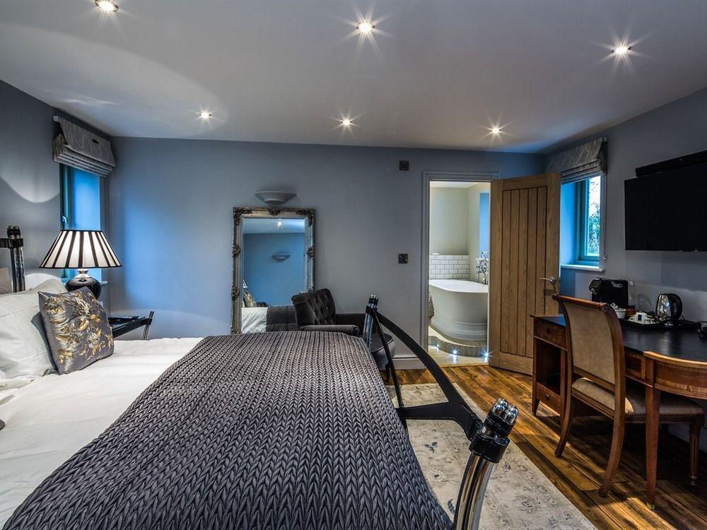 Hotel Eagle Mill Huntingdon Exteriér fotografie